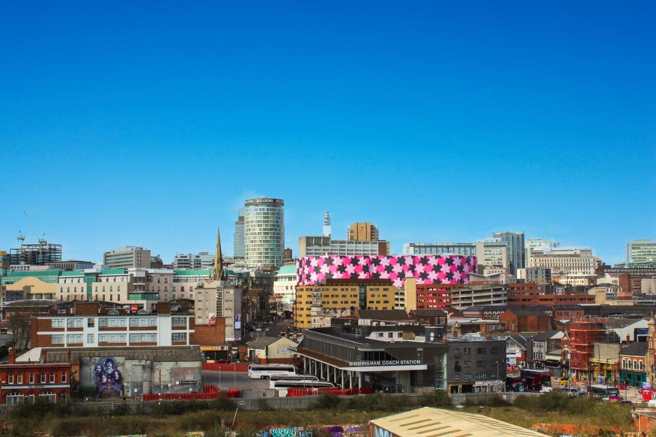 1 Bedroom Apartments in Digbeth Birmingham Buitenkant foto